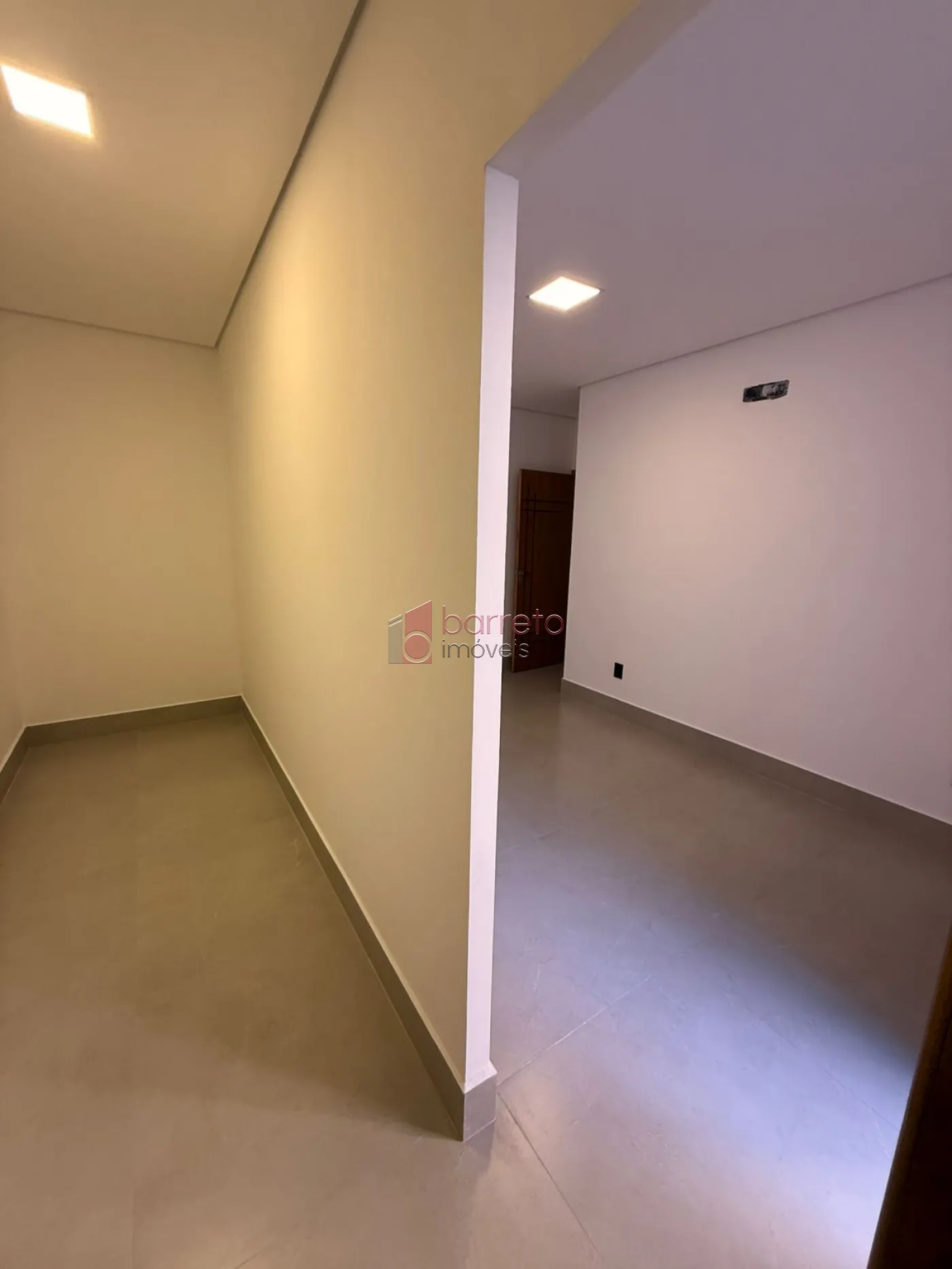 CASA À VENDA NO BAIRRO JARDIM MARAMBAIA EM JUNDIAÍ/SP