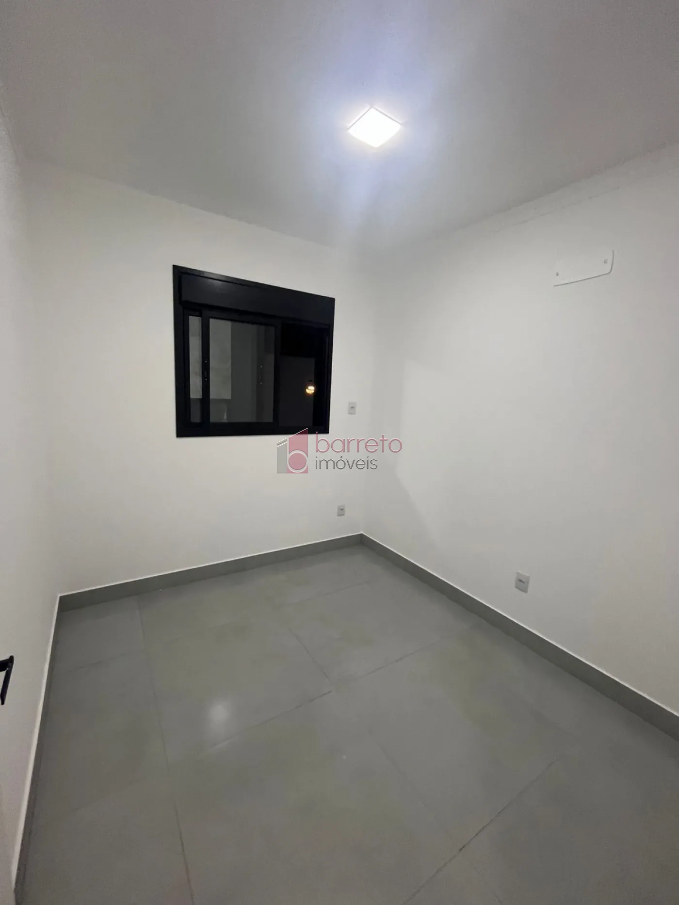 CASA TÉRREA À VENDA NO JARDIM MARAMBAIA EM JUNDIAÍ/SP