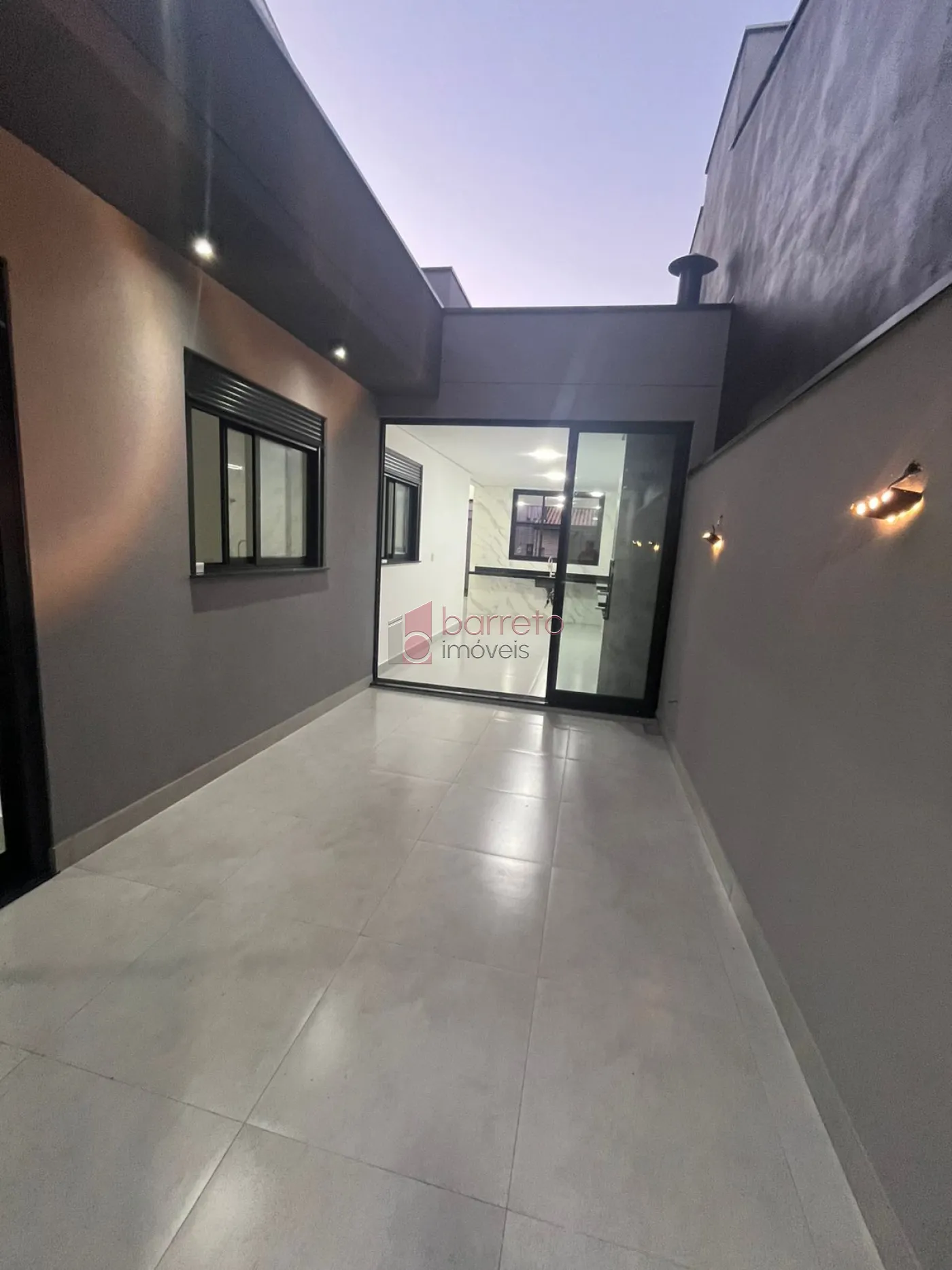 CASA TÉRREA À VENDA NO JARDIM MARAMBAIA EM JUNDIAÍ/SP