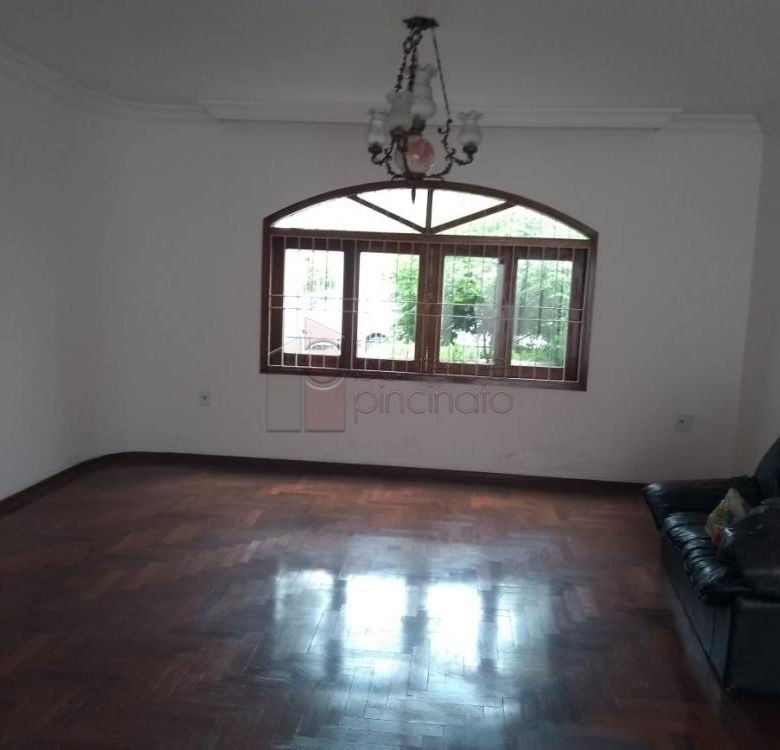 CASA PARA VENDA NO BAIRRO JARDIM MESSINA – JUNDIAÍ/SP