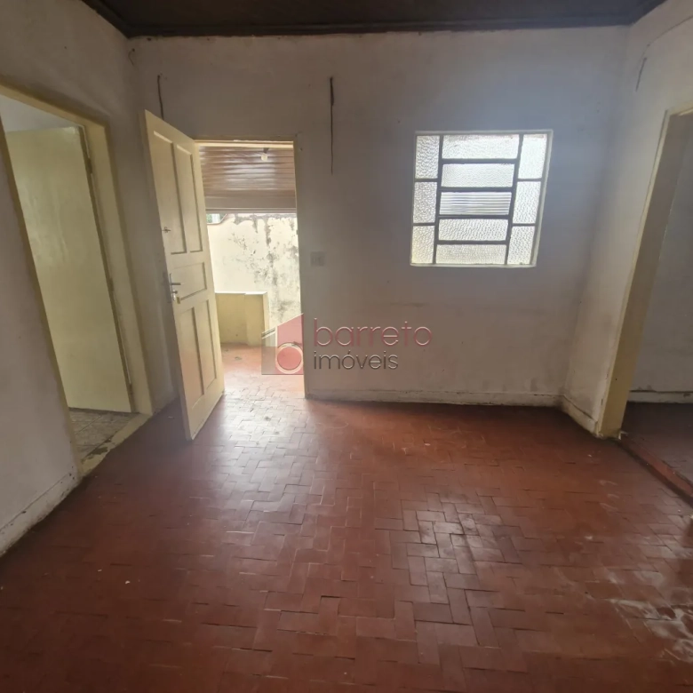 CASA COM EDÍCULA À VENDA NO JARDIM PACAEMBÚ EM JUNDIAÍ/SP
