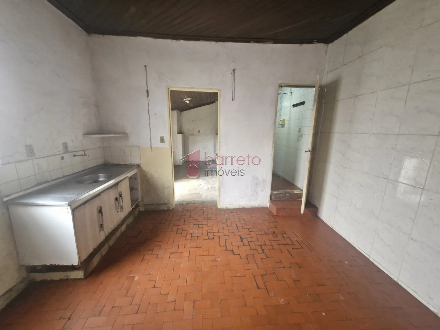 CASA COM EDÍCULA À VENDA NO JARDIM PACAEMBÚ EM JUNDIAÍ/SP