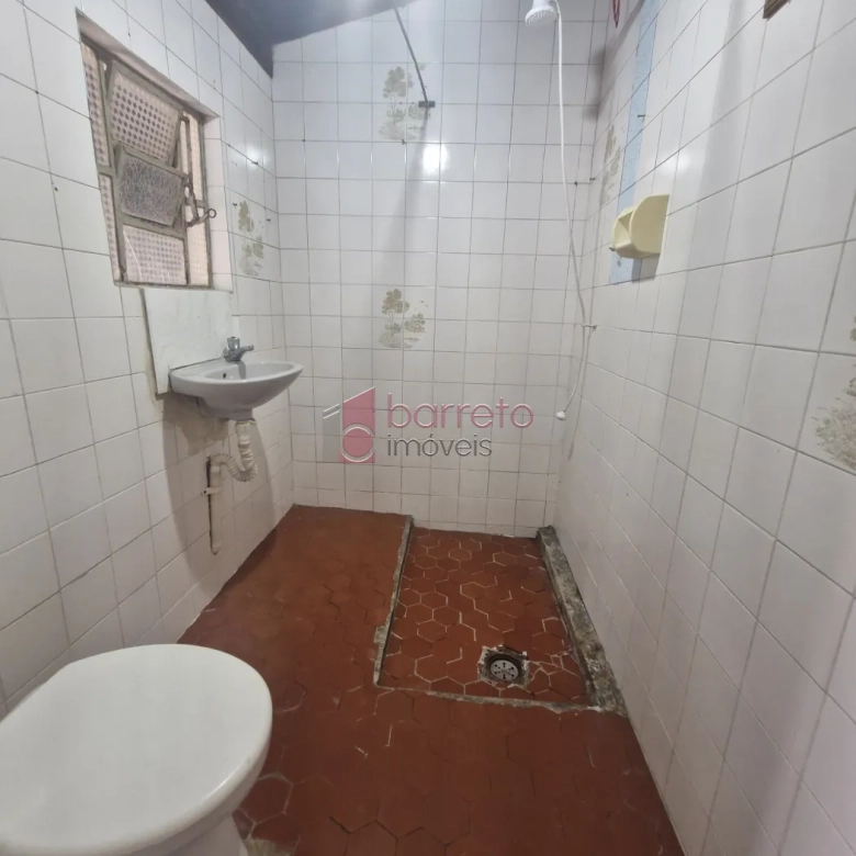 CASA COM EDÍCULA À VENDA NO JARDIM PACAEMBÚ EM JUNDIAÍ/SP