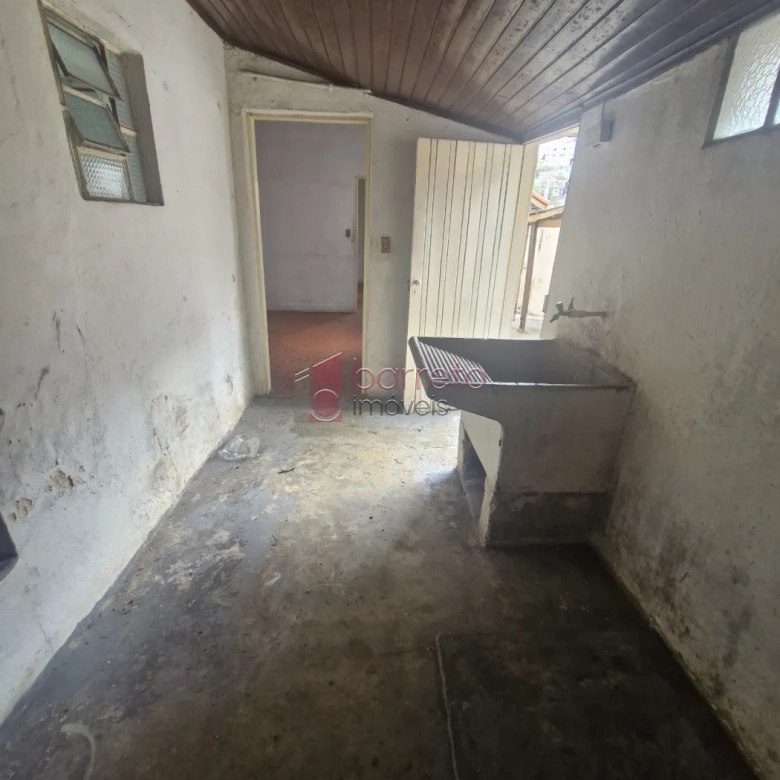 CASA COM EDÍCULA À VENDA NO JARDIM PACAEMBÚ EM JUNDIAÍ/SP