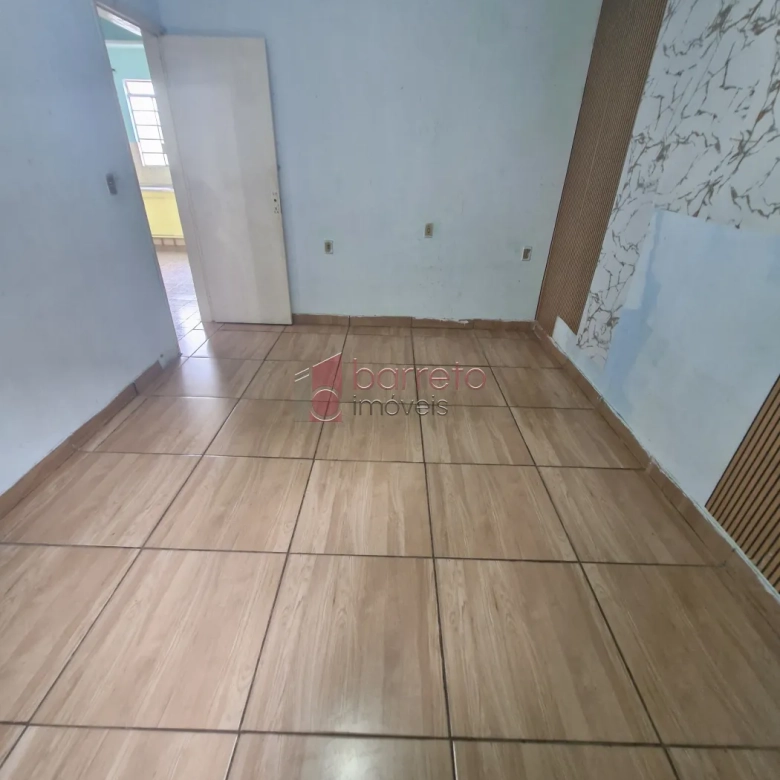 CASA COM EDÍCULA À VENDA NO JARDIM PACAEMBÚ EM JUNDIAÍ/SP