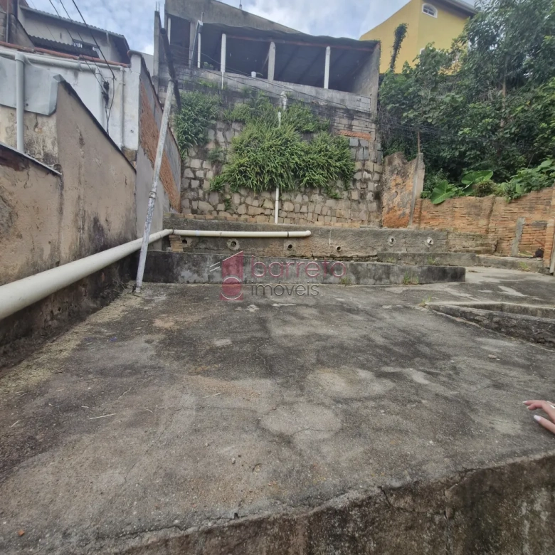 CASA COM EDÍCULA À VENDA NO JARDIM PACAEMBÚ EM JUNDIAÍ/SP