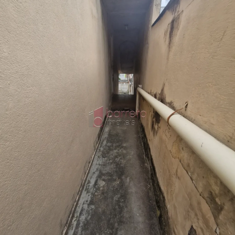 CASA COM EDÍCULA À VENDA NO JARDIM PACAEMBÚ EM JUNDIAÍ/SP
