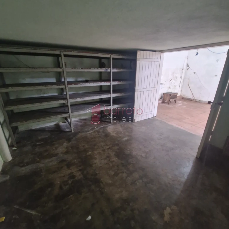 CASA COM EDÍCULA À VENDA NO JARDIM PACAEMBÚ EM JUNDIAÍ/SP