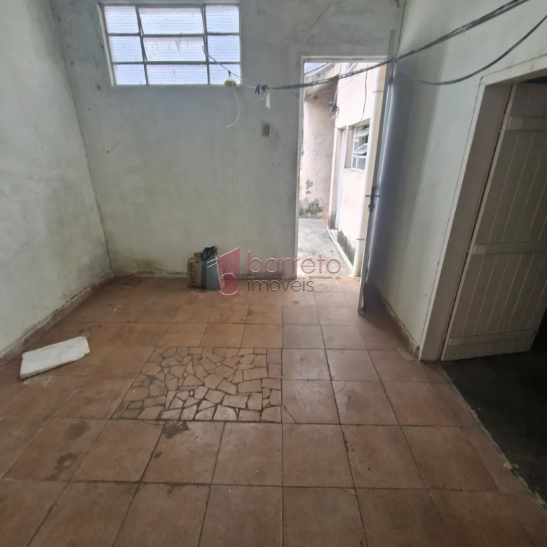 CASA COM EDÍCULA À VENDA NO JARDIM PACAEMBÚ EM JUNDIAÍ/SP