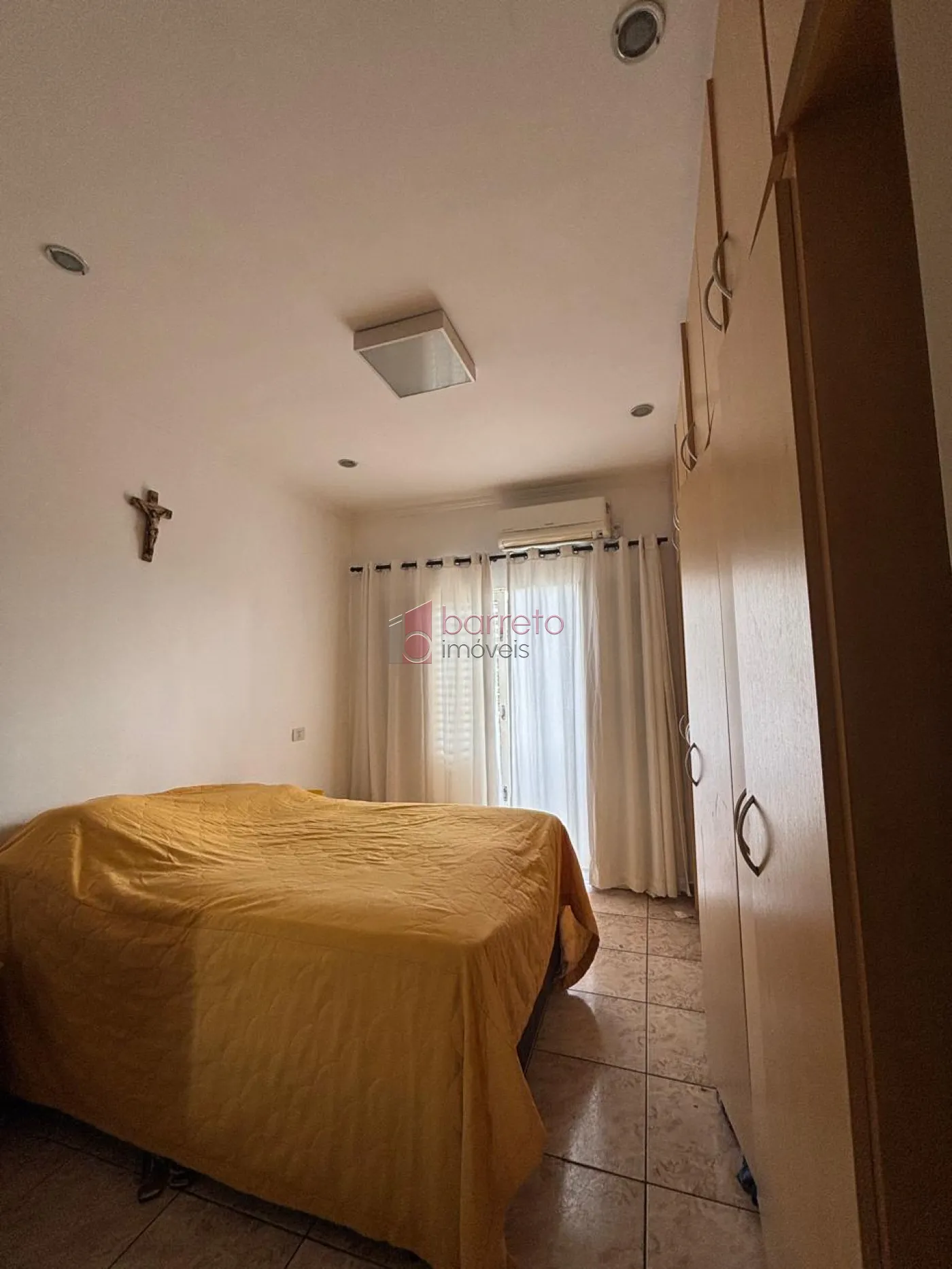 CASA COM EDÍCULA PARA LOCAÇÃO NO JARDIM PACAEMBU – JUNDIAÍ/SP