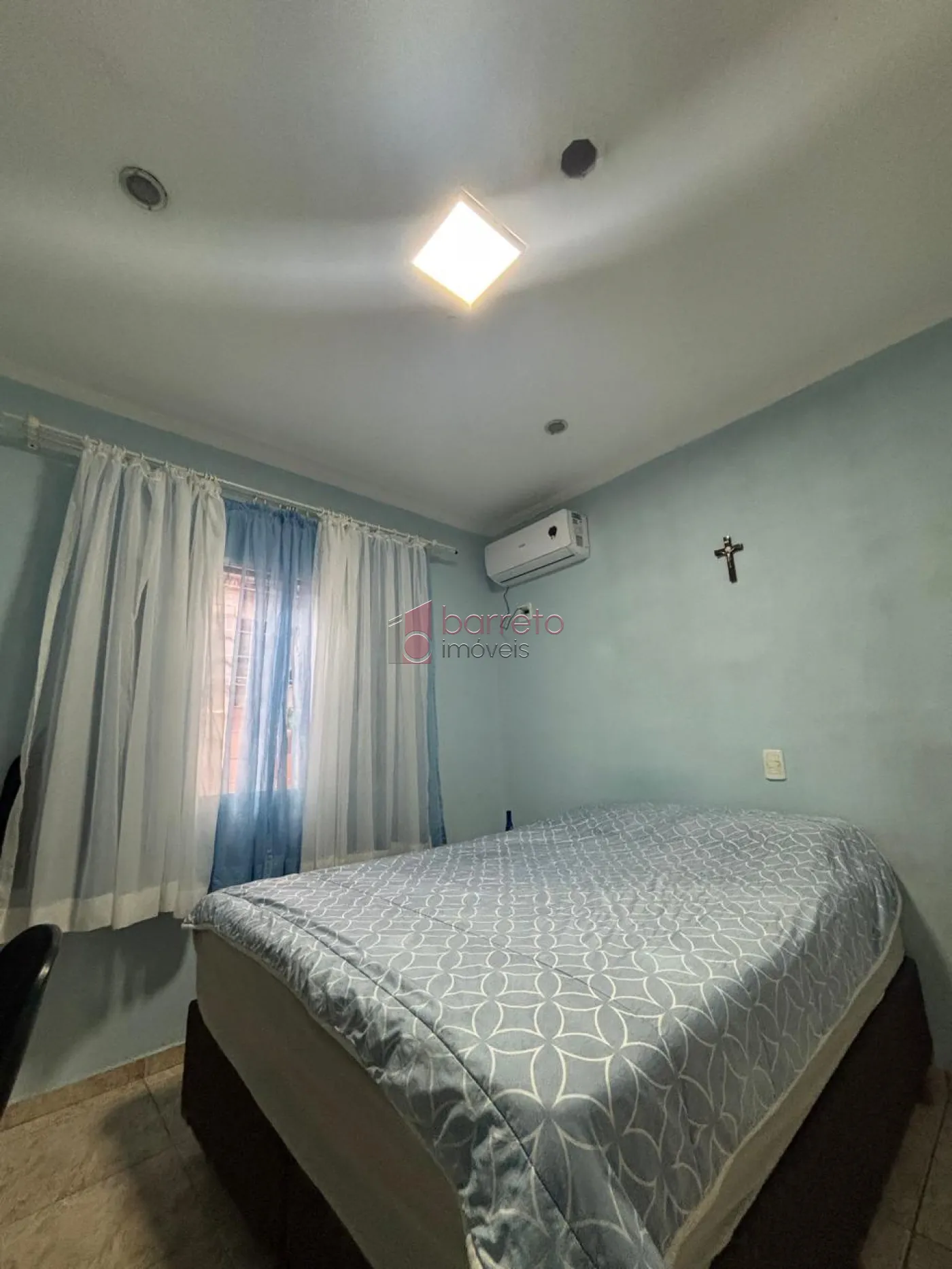 CASA COM EDÍCULA PARA LOCAÇÃO NO JARDIM PACAEMBU – JUNDIAÍ/SP