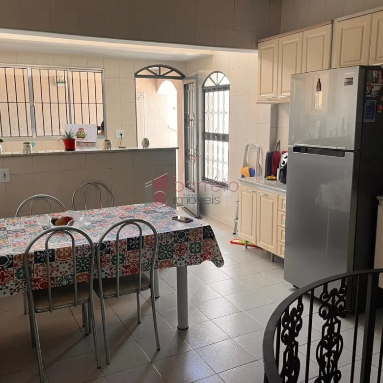 CASA SOBRADO COM 03 QUARTOS À VENDA NO JARDIM PACAEMBU – JUNDIAÍ/SP