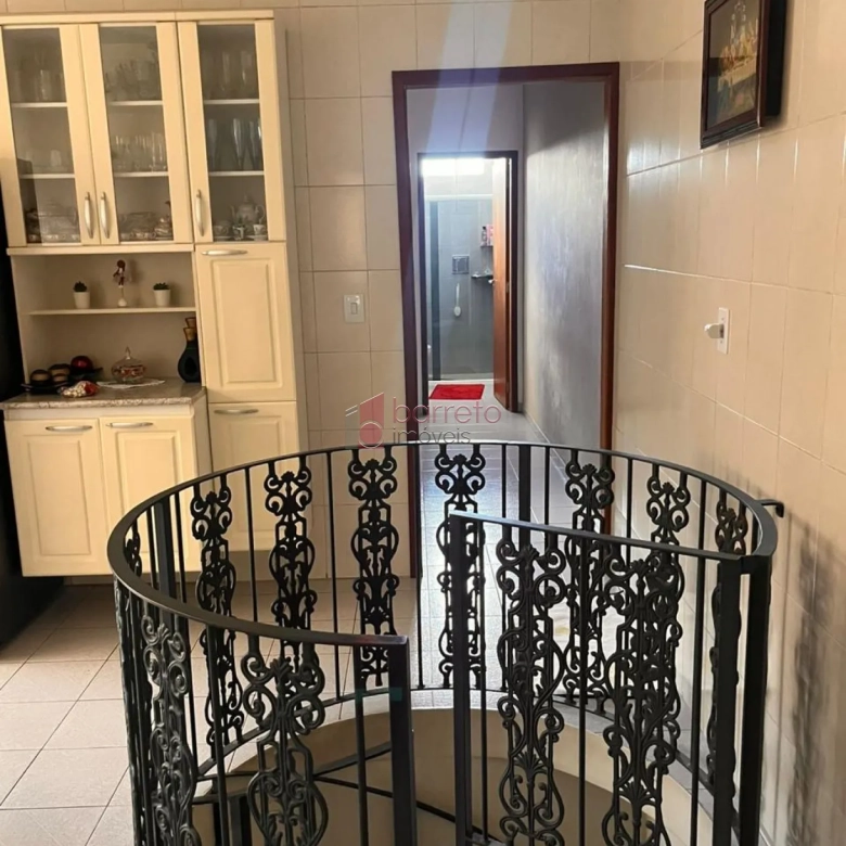 CASA SOBRADO COM 03 QUARTOS À VENDA NO JARDIM PACAEMBU – JUNDIAÍ/SP