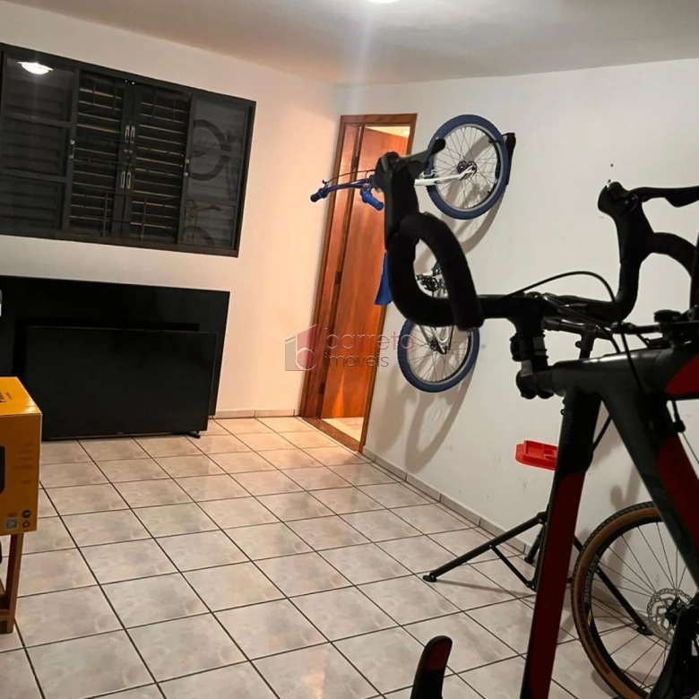 CASA SOBRADO COM 03 QUARTOS À VENDA NO JARDIM PACAEMBU – JUNDIAÍ/SP
