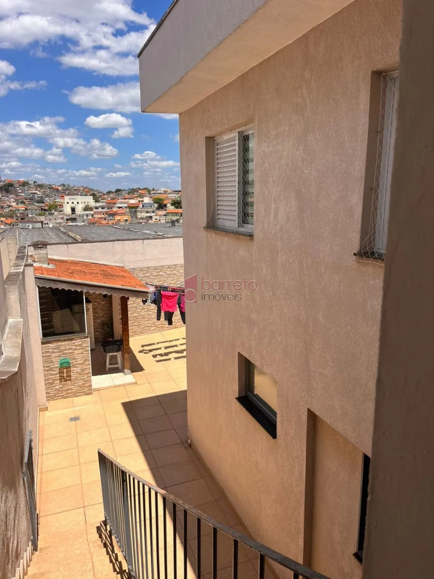 CASA SOBRADO COM 03 QUARTOS À VENDA NO JARDIM PACAEMBU – JUNDIAÍ/SP