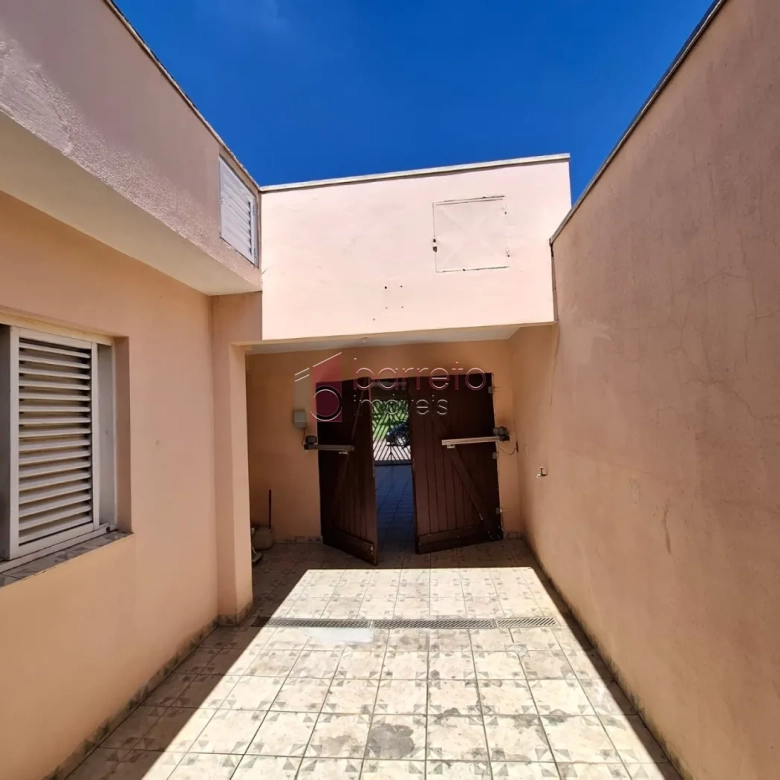 CASA À VENDA NO BAIRRO JARDIM PACAEMBU EM JUNDIAÍ/SP