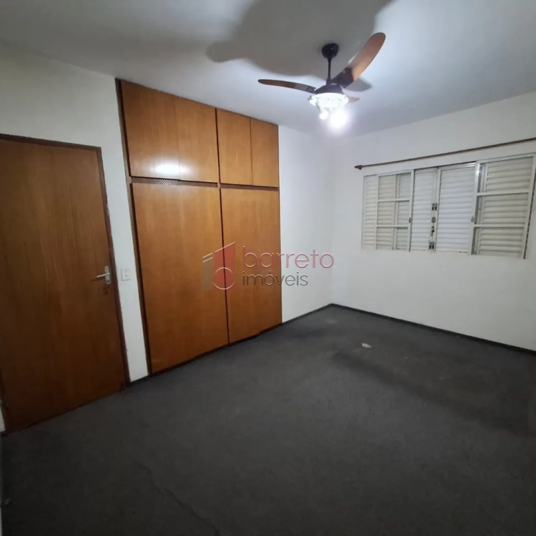 CASA À VENDA NO BAIRRO JARDIM PACAEMBU EM JUNDIAÍ/SP