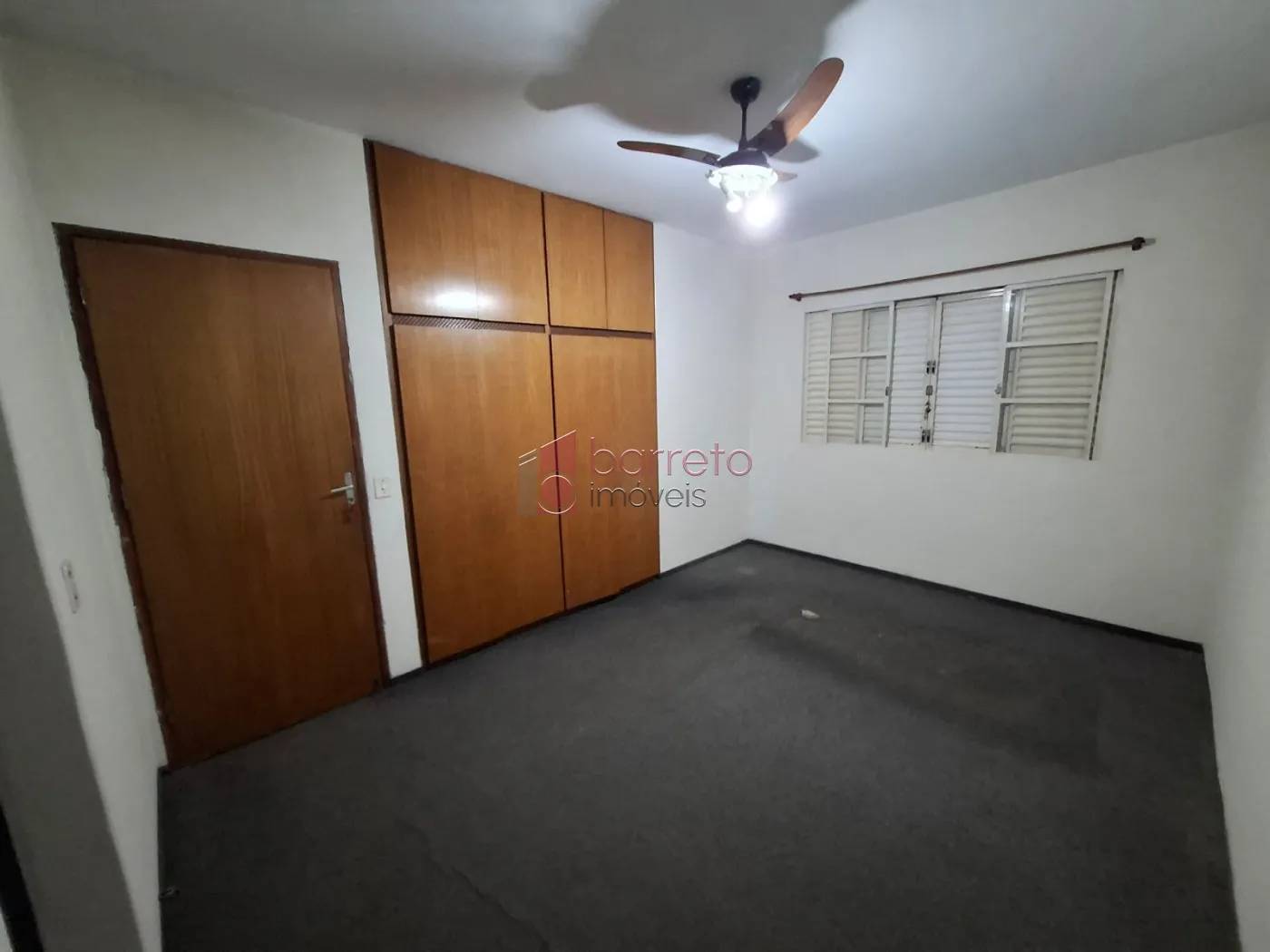 CASA À VENDA NO BAIRRO JARDIM PACAEMBU EM JUNDIAÍ/SP