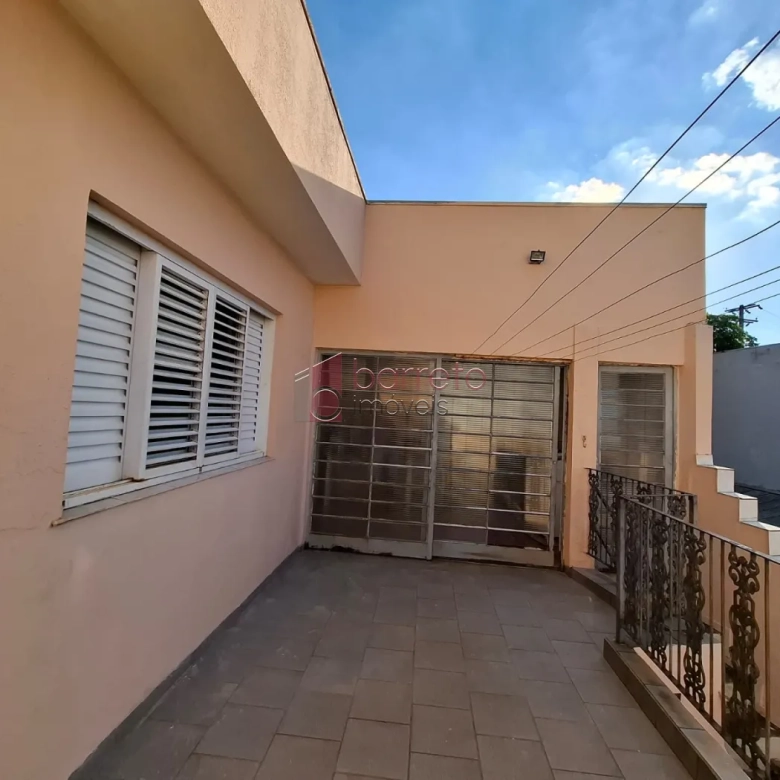 CASA À VENDA NO BAIRRO JARDIM PACAEMBU EM JUNDIAÍ/SP