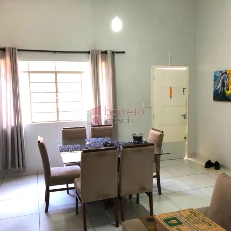 CASA À VENDA NO JARDIM PACAEMBU EM JUNDIAÍ/SP