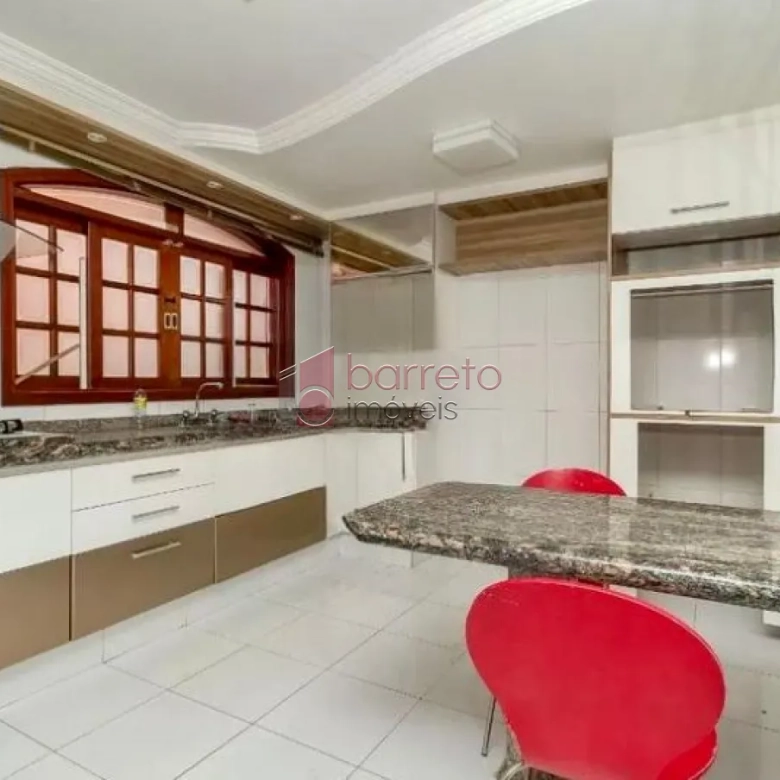 SOBRADO PARA VENDA NO BAIRRO JARDIM SANTA ADELAIDE – JUNDIAÍ/SP