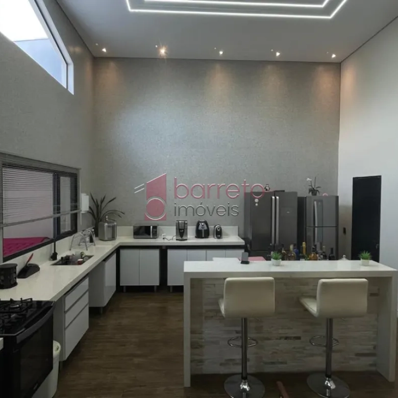 CASA TÉRREA SEMI MOBILIADA PARA VENDA NO BAIRRO MEDEIROS – JUNDIAÍ/SP