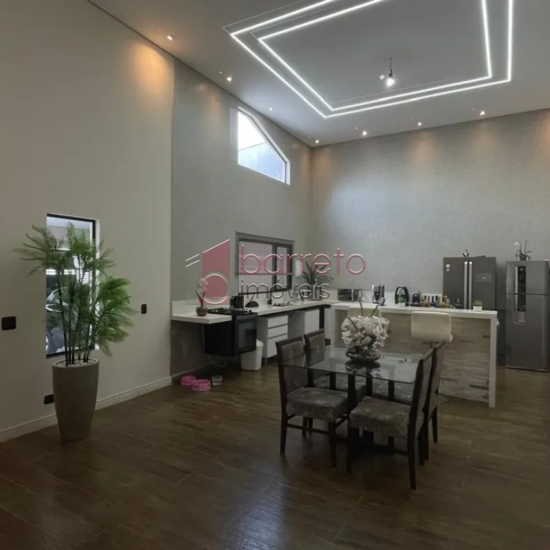 CASA TÉRREA SEMI MOBILIADA PARA VENDA NO BAIRRO MEDEIROS – JUNDIAÍ/SP