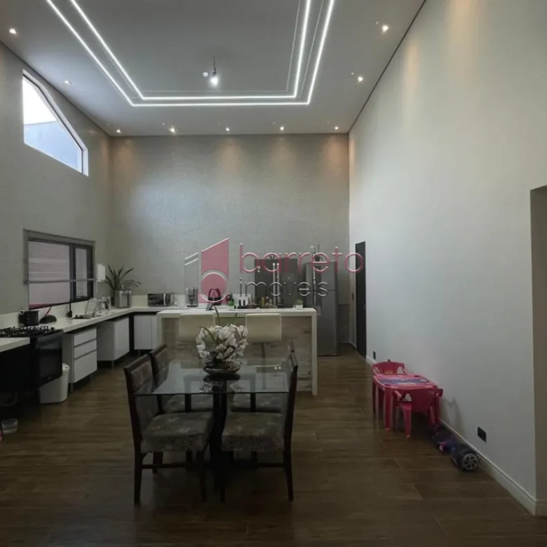 CASA TÉRREA SEMI MOBILIADA PARA VENDA NO BAIRRO MEDEIROS – JUNDIAÍ/SP