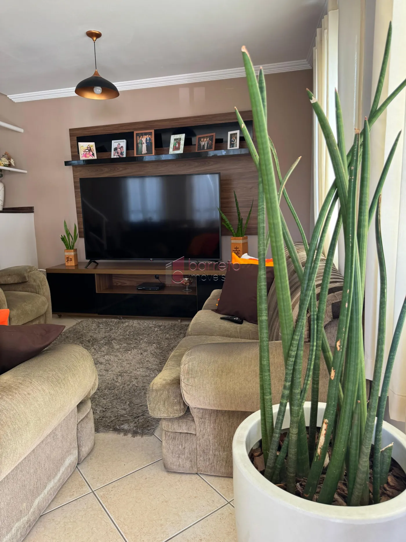CASA SOBRADO MOBILIADA À VENDA NO BAIRRO JARDIM SÃO VICENTE EM JUNDIAÍ/SP