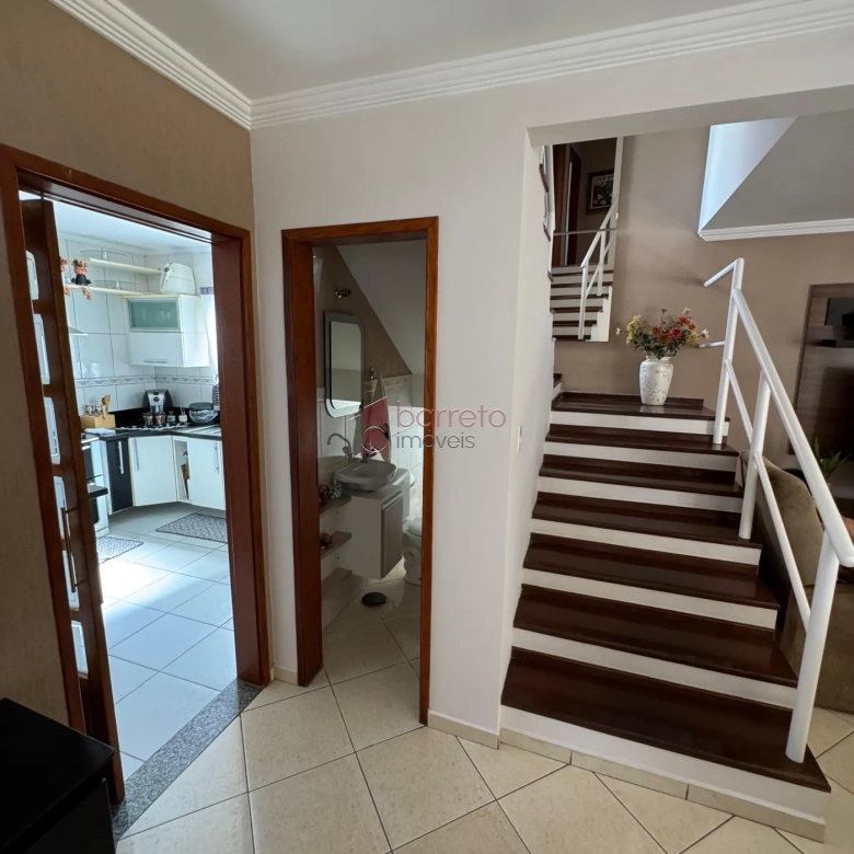 CASA SOBRADO MOBILIADA À VENDA NO BAIRRO JARDIM SÃO VICENTE EM JUNDIAÍ/SP