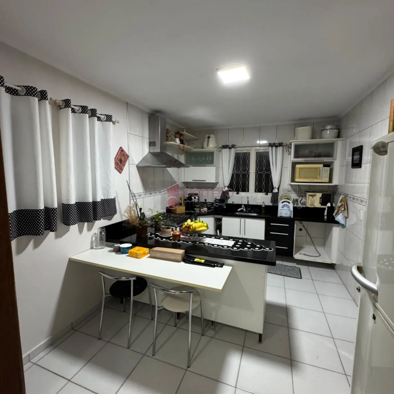 CASA SOBRADO MOBILIADA À VENDA NO BAIRRO JARDIM SÃO VICENTE EM JUNDIAÍ/SP