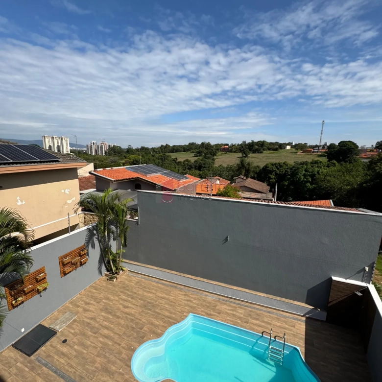 CASA SOBRADO MOBILIADA À VENDA NO BAIRRO JARDIM SÃO VICENTE EM JUNDIAÍ/SP