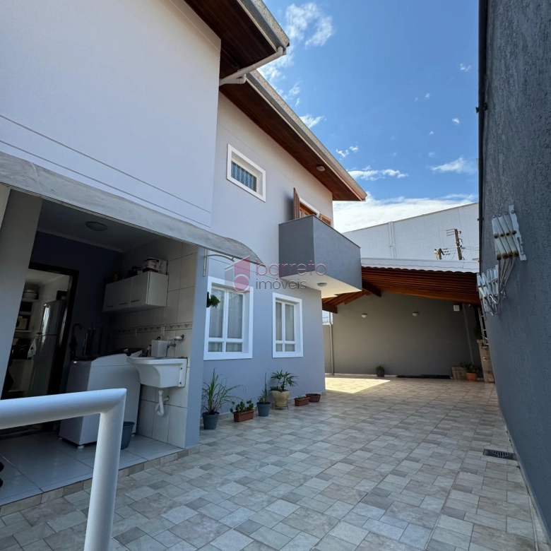 CASA SOBRADO MOBILIADA À VENDA NO BAIRRO JARDIM SÃO VICENTE EM JUNDIAÍ/SP