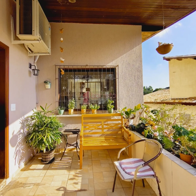 CASA À VENDA NO JARDIM SÃO VICENTE – JUNDIAÍ/SP