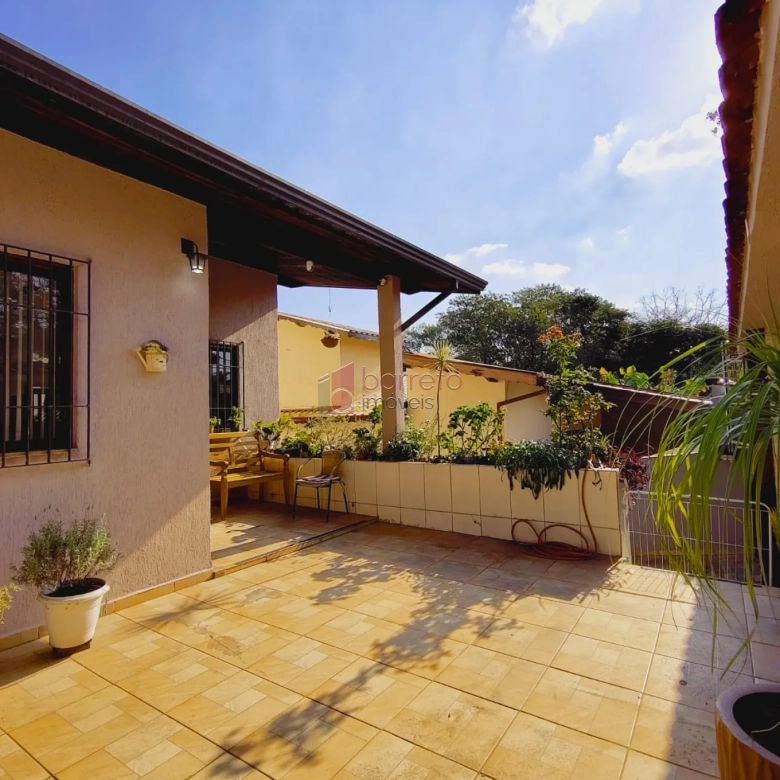 CASA À VENDA NO JARDIM SÃO VICENTE – JUNDIAÍ/SP