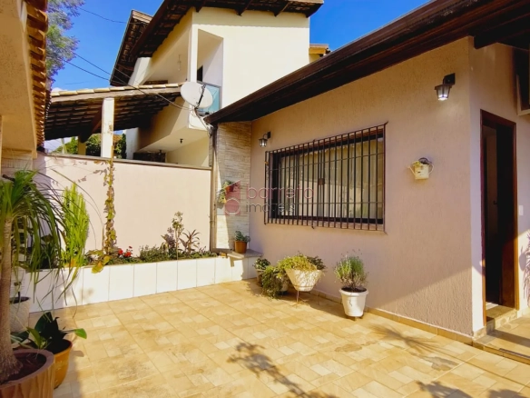 CASA À VENDA NO JARDIM SÃO VICENTE – JUNDIAÍ/SP