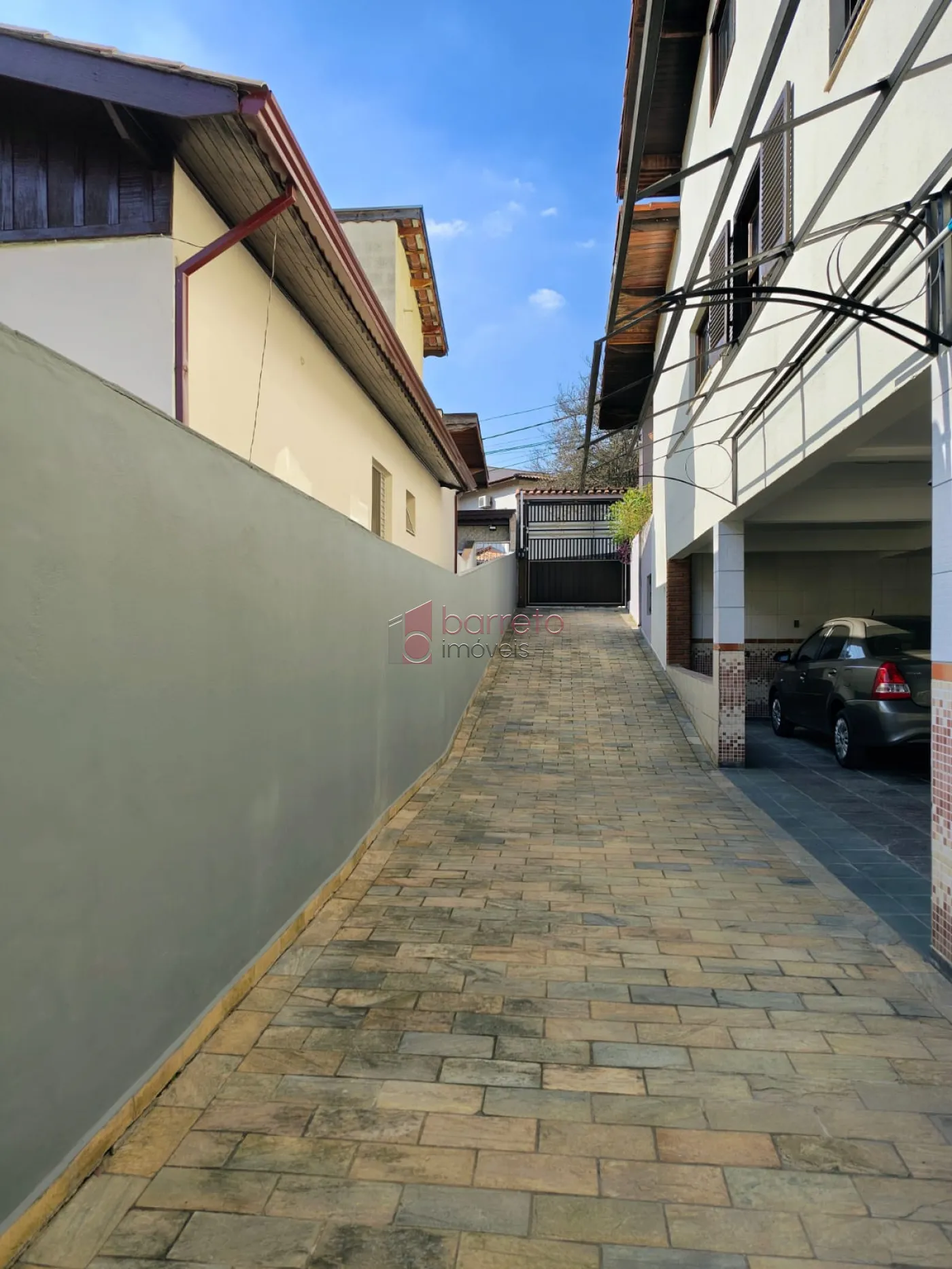 CASA À VENDA NO JARDIM SÃO VICENTE – JUNDIAÍ/SP