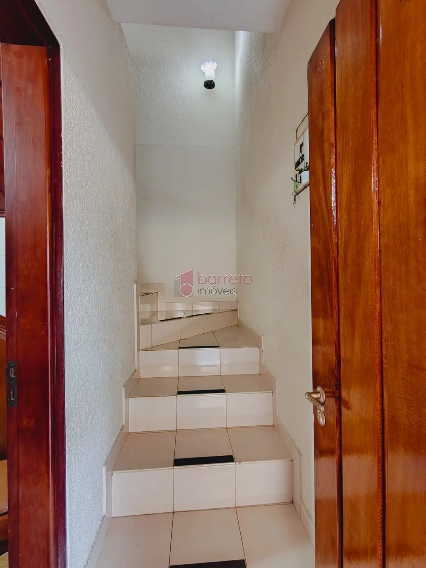 CASA À VENDA NO JARDIM SÃO VICENTE – JUNDIAÍ/SP