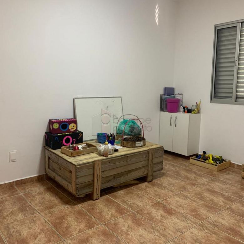 CASA À VENDA NO BAIRRO SÃO VICENTE – JUNDIAÍ/SP