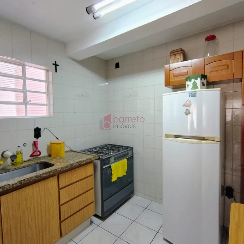 CASA À VENDA NO JARDIM TAMOIO EM JUNDIAÍ/SP