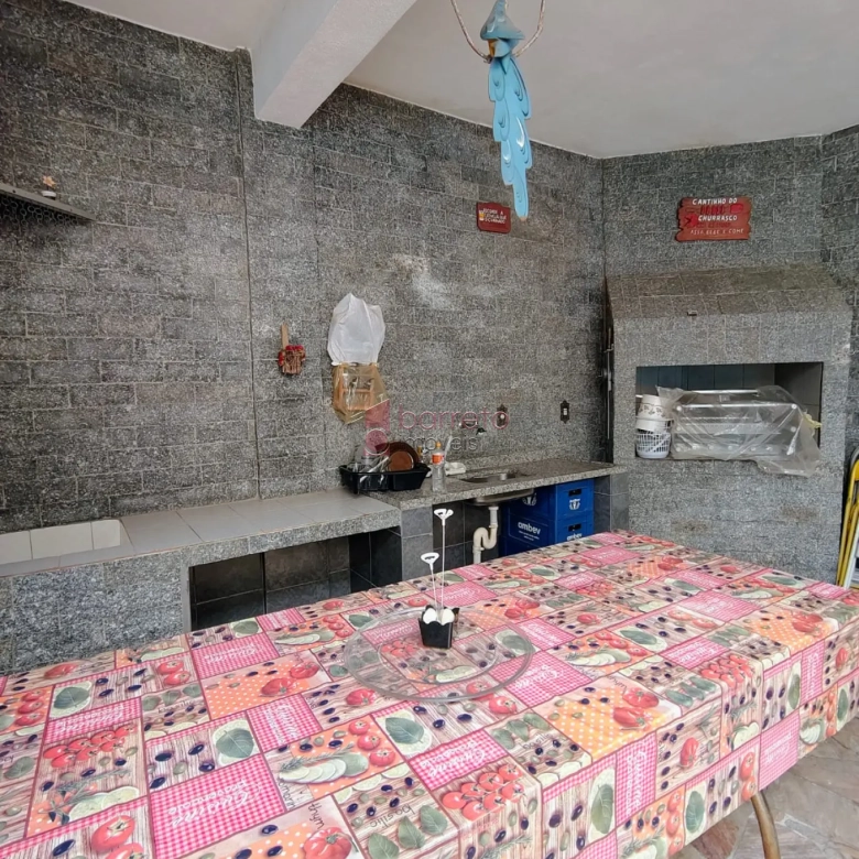 CASA À VENDA NO JARDIM TAMOIO EM JUNDIAÍ/SP