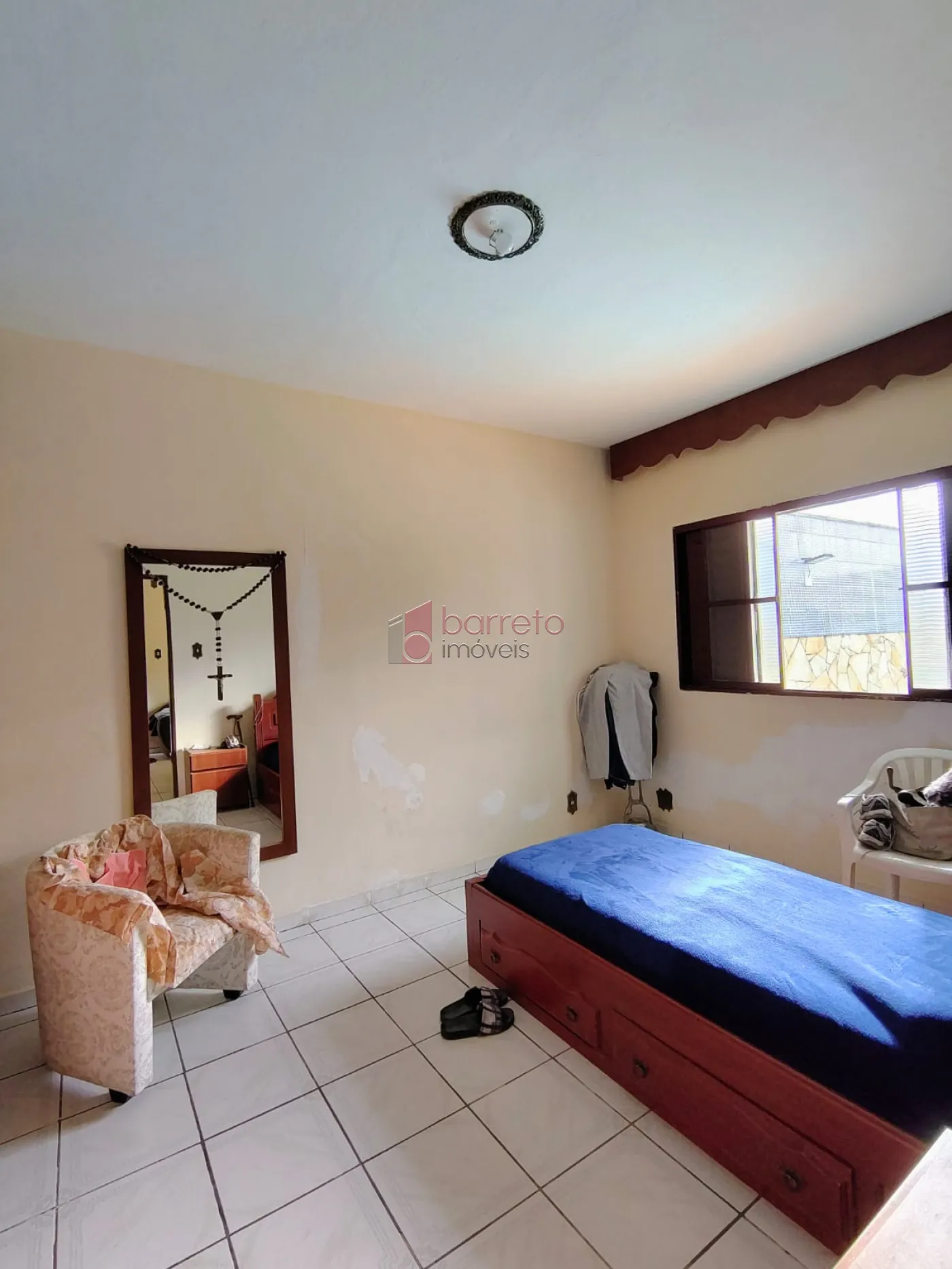 CASA À VENDA NO JARDIM TAMOIO EM JUNDIAÍ/SP