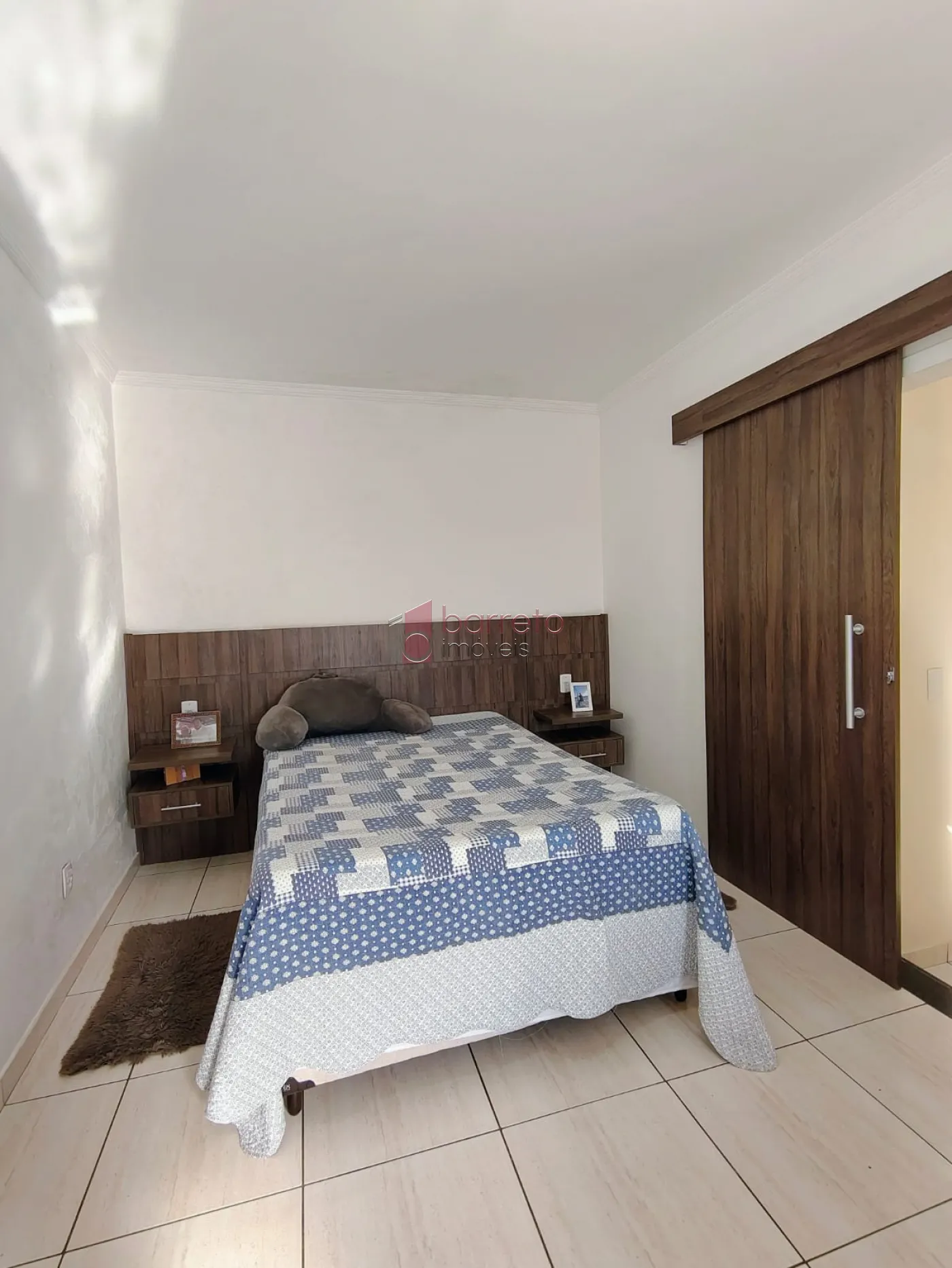 CASA À VENDA NO JARDIM TAMOIO EM JUNDIAÍ/SP