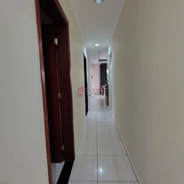 CASA À VENDA NO JARDIM TAMOIO EM JUNDIAÍ/SP