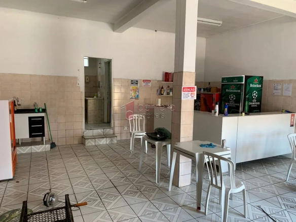 CASA PARA LOCAÇÃO E VENDA COM 03 QUARTOS NO JARDIM TARUMÃ JUNDIAÍ/SP