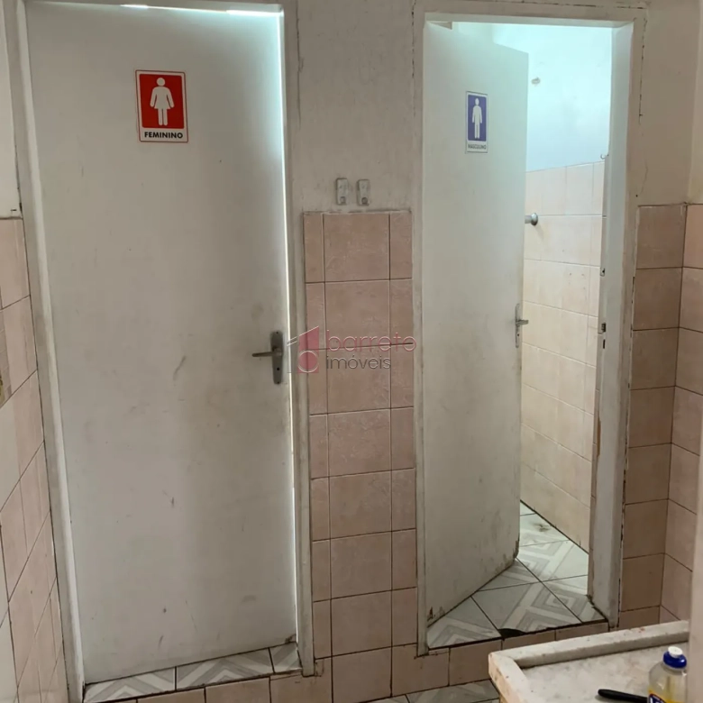 CASA PARA LOCAÇÃO E VENDA COM 03 QUARTOS NO JARDIM TARUMÃ JUNDIAÍ/SP