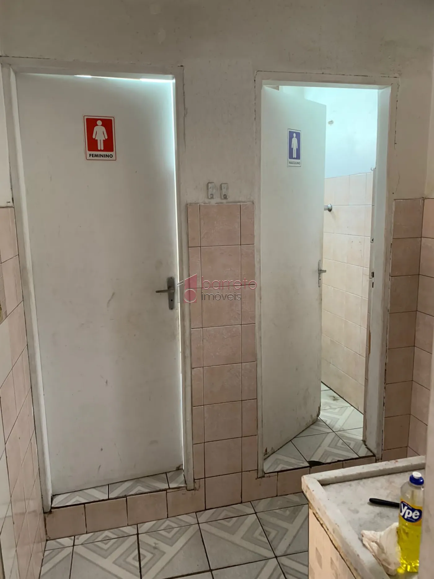CASA PARA LOCAÇÃO E VENDA COM 03 QUARTOS NO JARDIM TARUMÃ JUNDIAÍ/SP