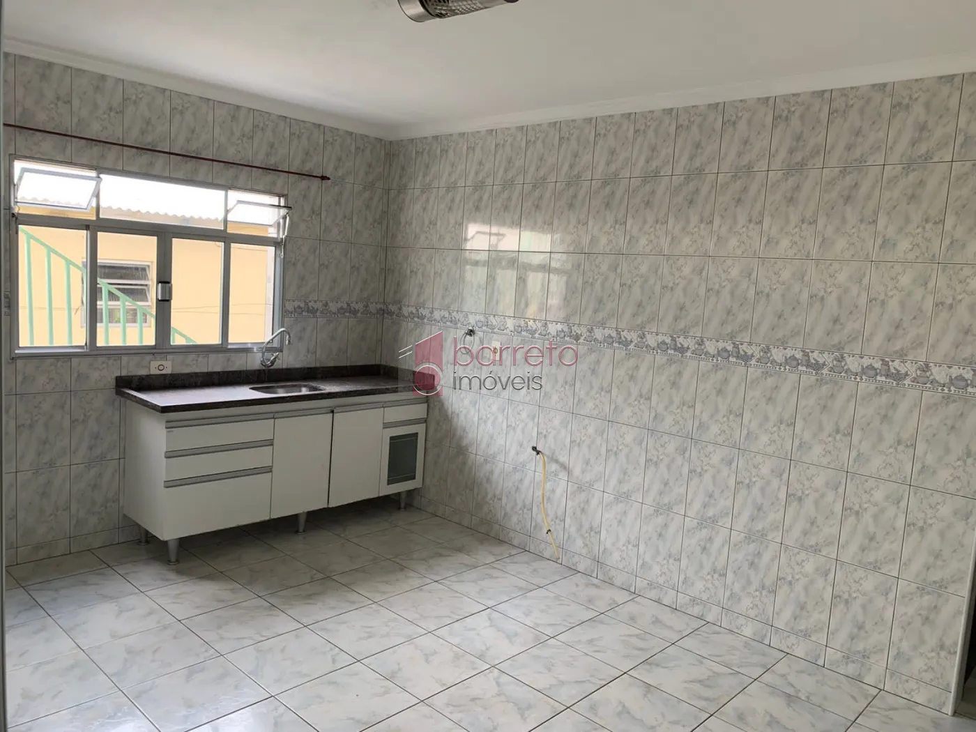 CASA PARA LOCAÇÃO E VENDA COM 03 QUARTOS NO JARDIM TARUMÃ JUNDIAÍ/SP