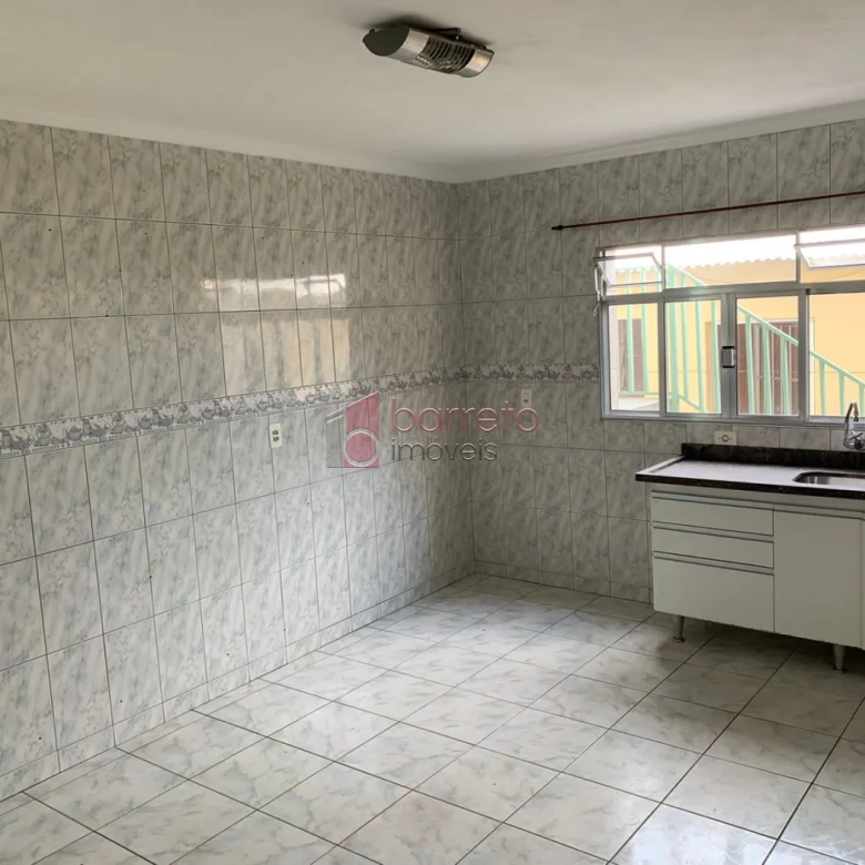 CASA PARA LOCAÇÃO E VENDA COM 03 QUARTOS NO JARDIM TARUMÃ JUNDIAÍ/SP