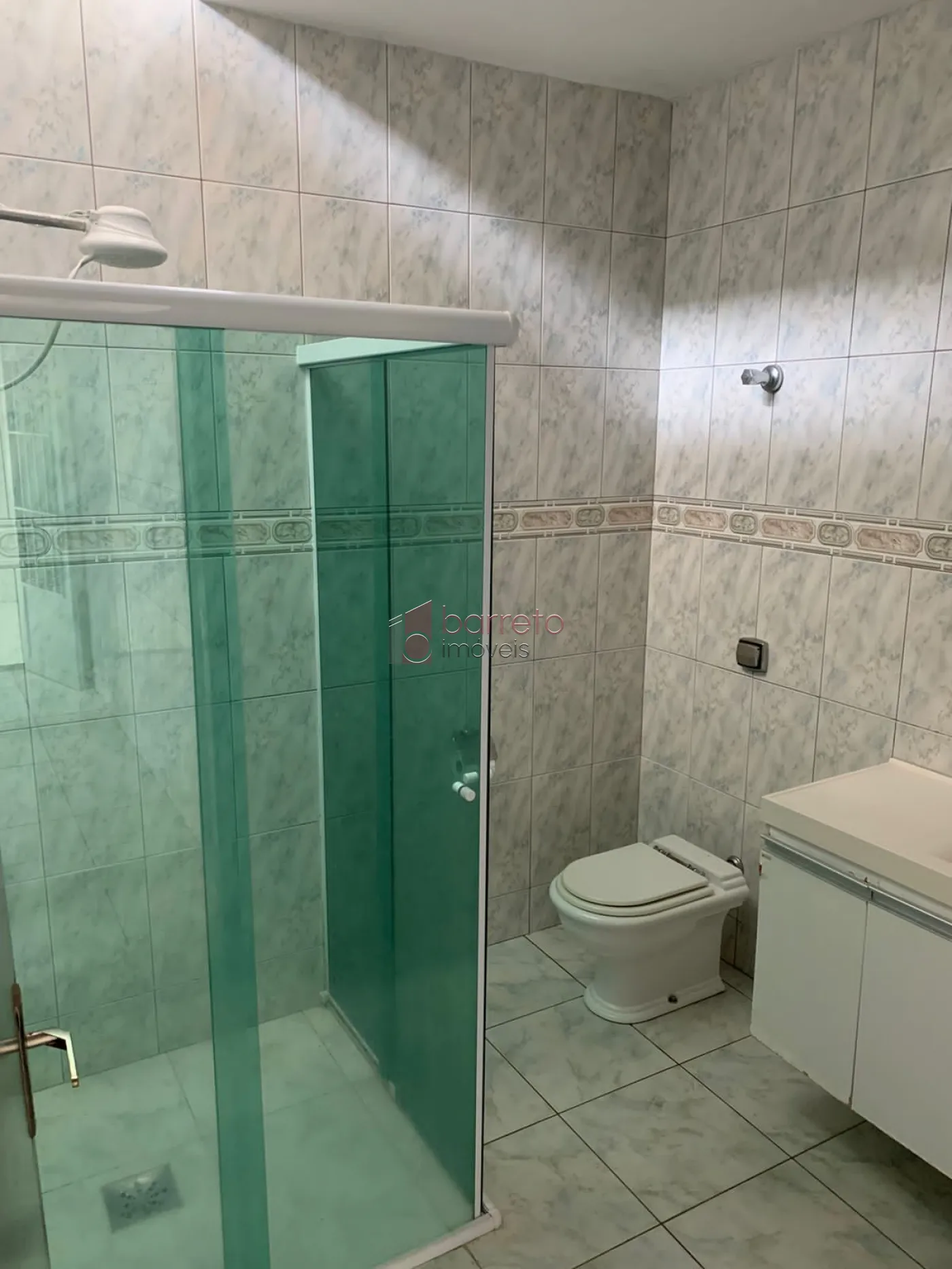CASA PARA LOCAÇÃO E VENDA COM 03 QUARTOS NO JARDIM TARUMÃ JUNDIAÍ/SP